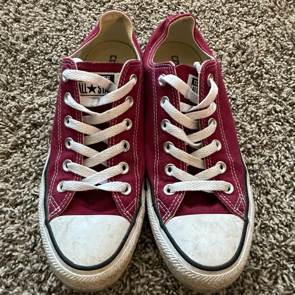 Converse; Maroon; size men’s 7/women’s 9